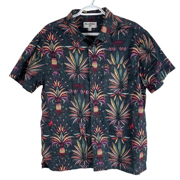 Billabong Other - Billabong Mens Hawaiian Shirt Medium Colorful‎ Lightweight Cotton S/S Button Up